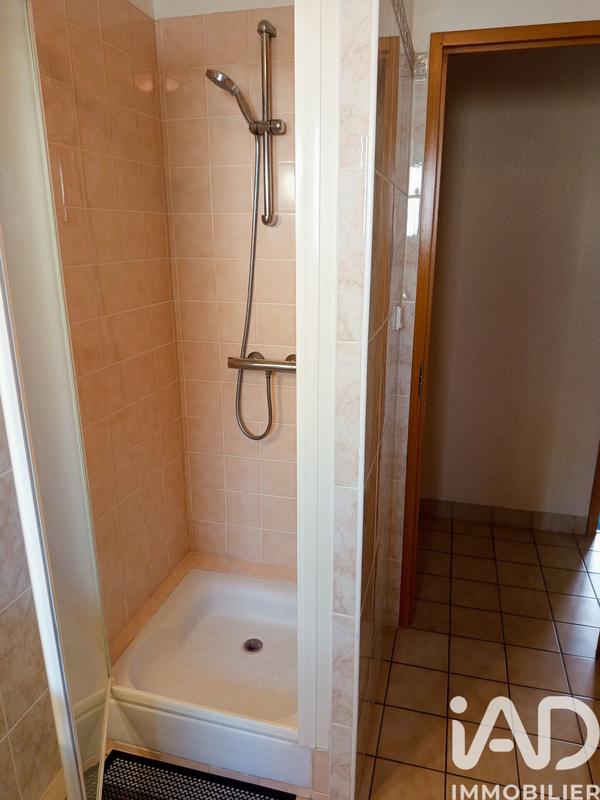 Maison - 99 m² - 4 pièces