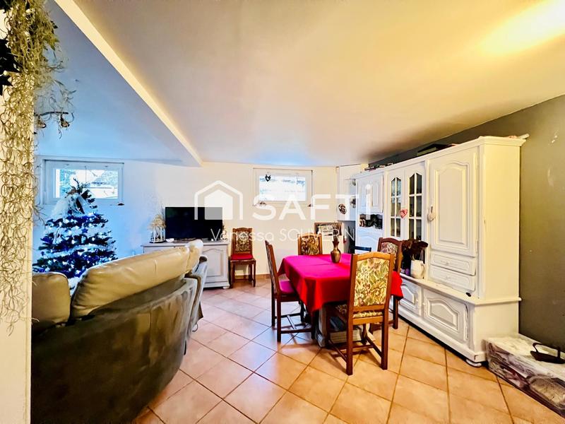 Maison - 93 m² - 4 pièces