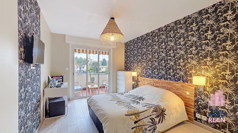 Appartement - 77 m² - 4 pièces