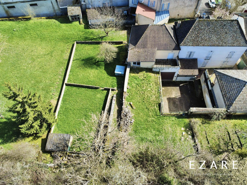 Maison - 225 m² - 6 pièces