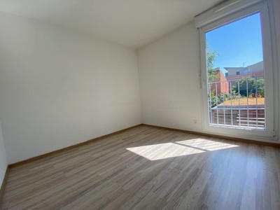 Appartement - 77 m² - 4 pièces