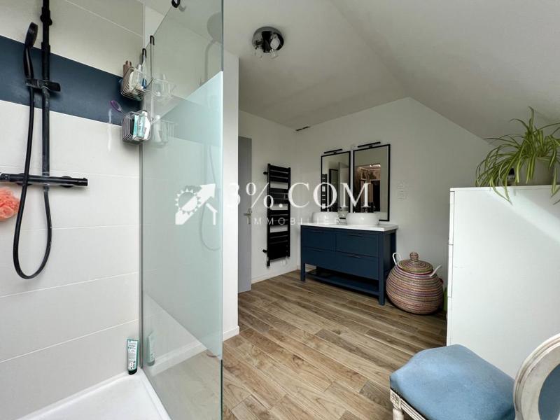 Maison - 153 m² - 6 pièces