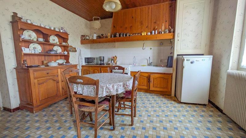 Maison - 110 m² - 4 pièces