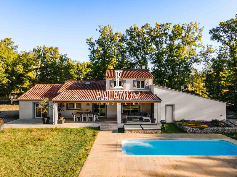 Maison - 133 m² - 5 pièces