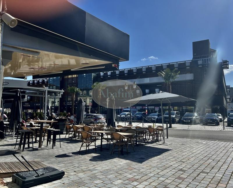 Immeuble - 380 m² - 12 pièces