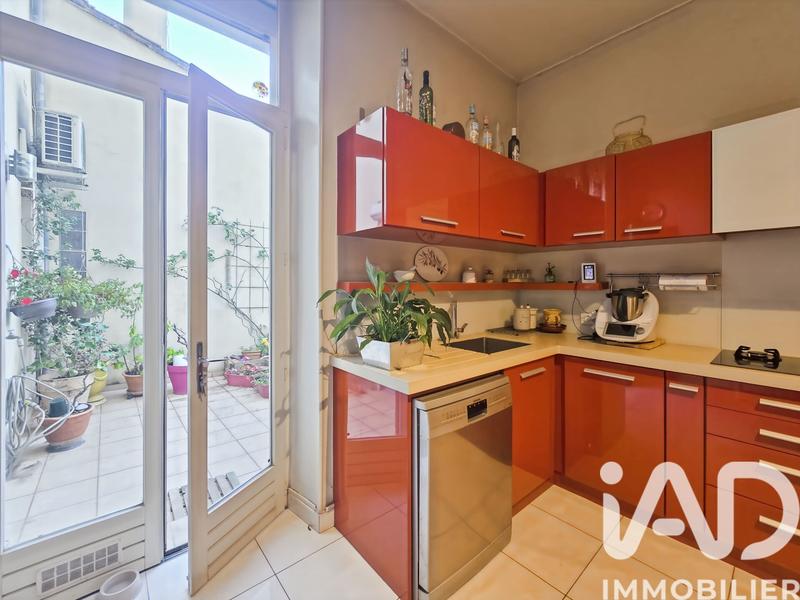 Appartement - 204 m² - 6 pièces