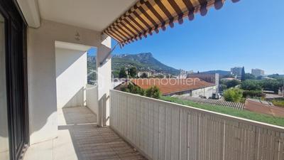 Appartement - 74 m² - 4 pièces