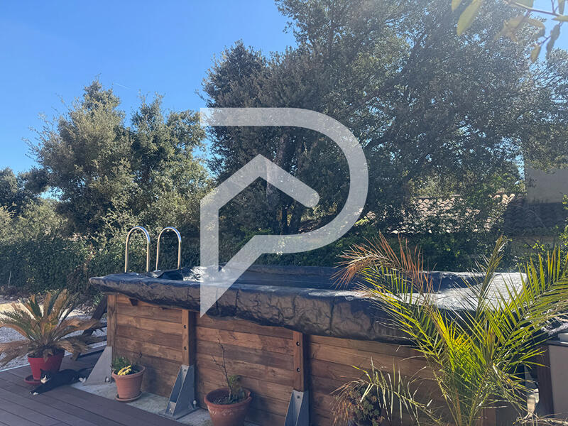 Villa - 90 m² - 3 pièces