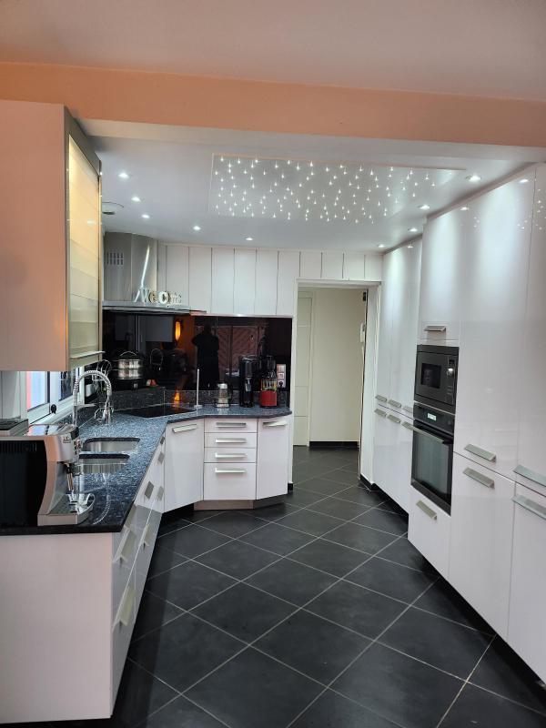 Maison - 162 m² - 5 pièces