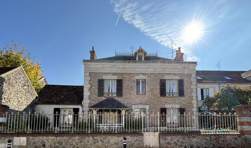 Maison ancienne - 125 m² - 5 pièces
