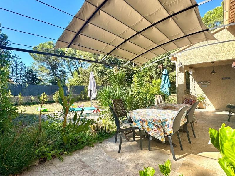 Villa - 135 m² - 5 pièces