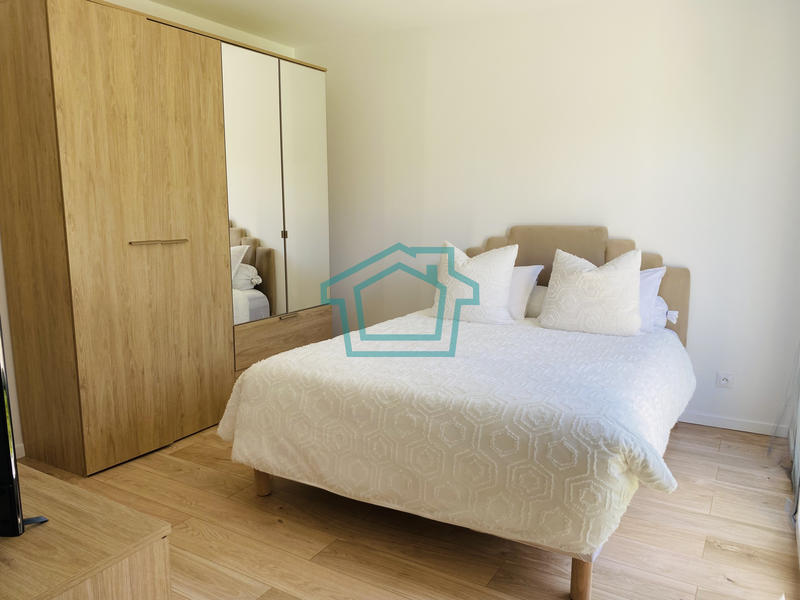 Maison - 144 m² - 6 pièces