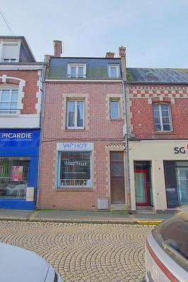 Immeuble - 84 m² - 3 pièces