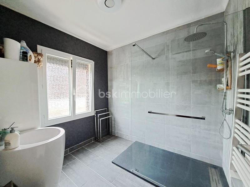 Pavillon - 115 m² - 5 pièces