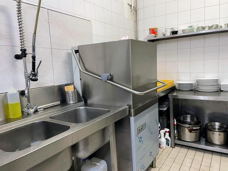 Fonds de commerce - Hôtellerie / Restauration - 147 m²