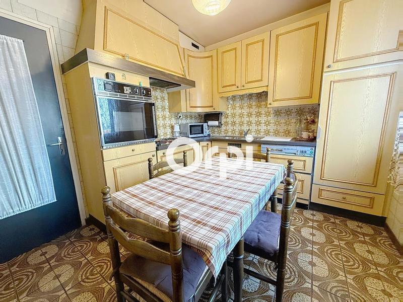 Maison - 167 m² - 6 pièces