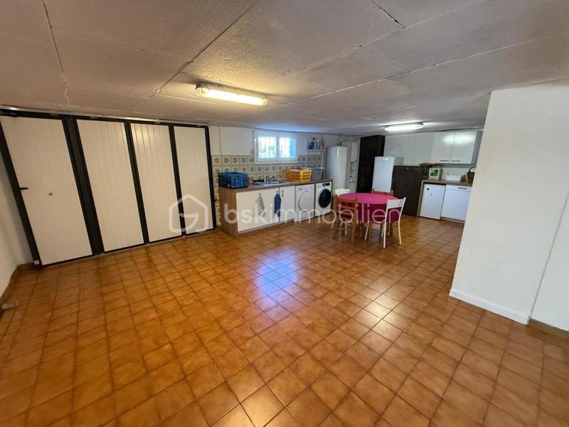 Maison - 127 m² - 7 pièces