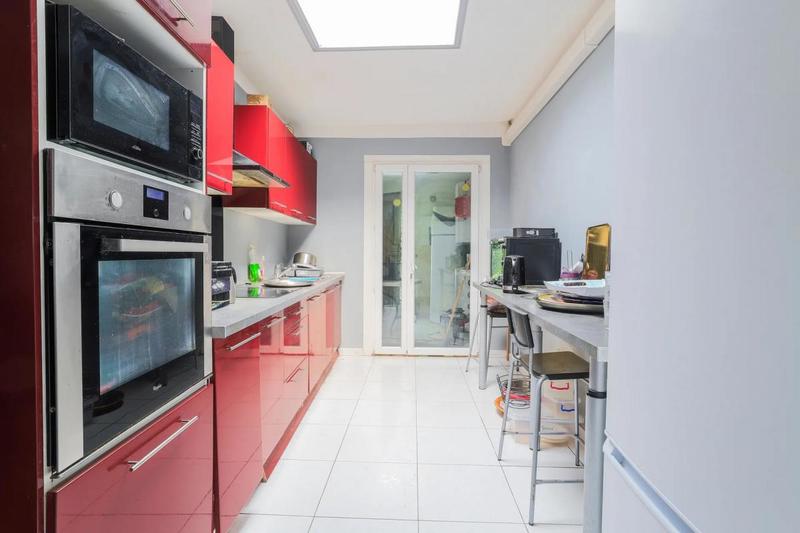 Maison - 148 m² - 9 pièces