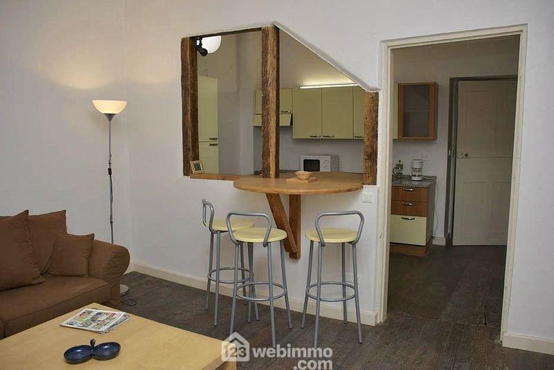 Maison - 220 m² - 11 pièces