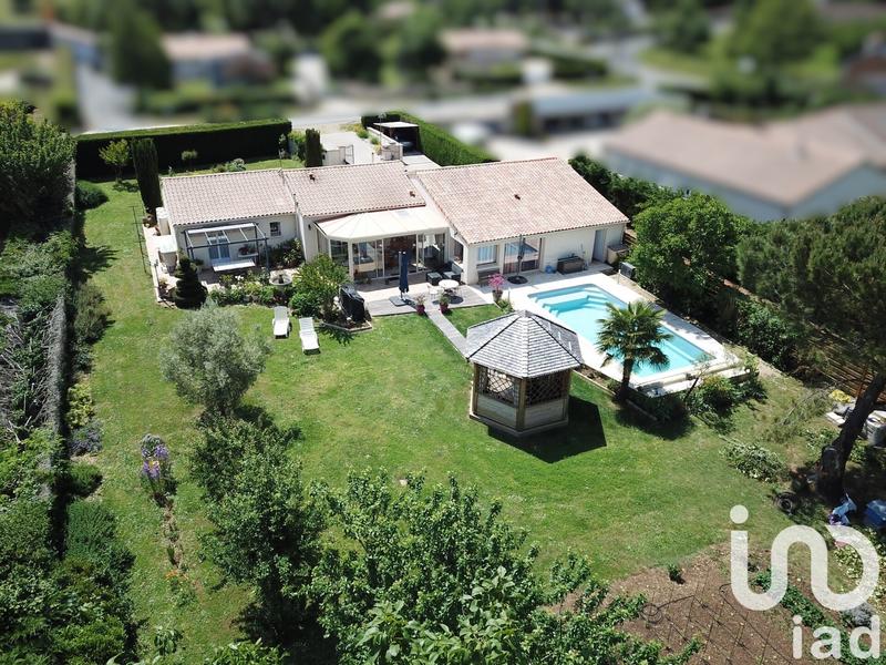 Maison - 170 m² - 8 pièces