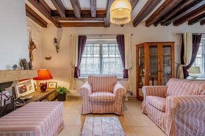 Maison - 208 m² - 6 pièces