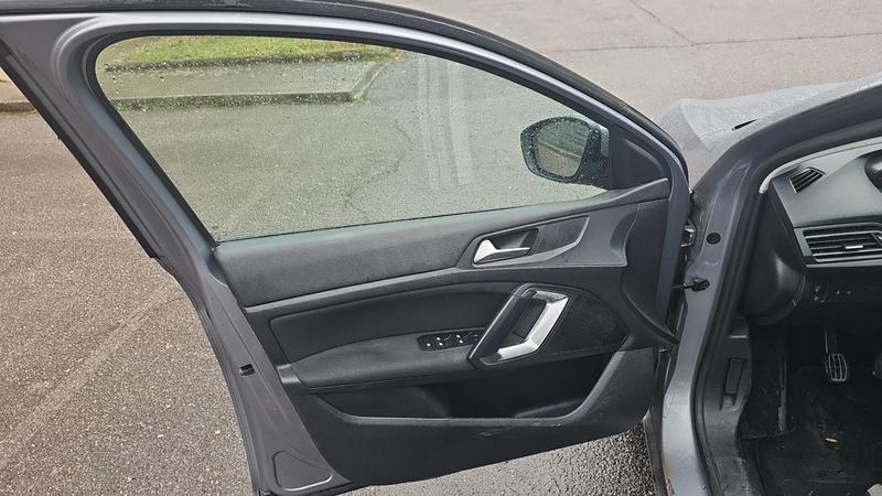 Peugeot 308 II 1.2 PureTech 110 Style