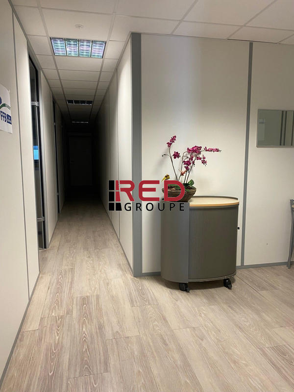 Bureau - 130 m²