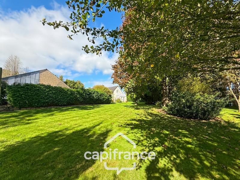 Maison - 193 m² - 9 pièces