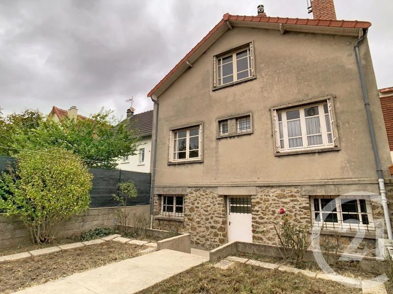 Maison - 98 m² - 5 pièces
