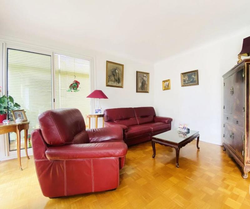 Appartement - 81 m² - 4 pièces