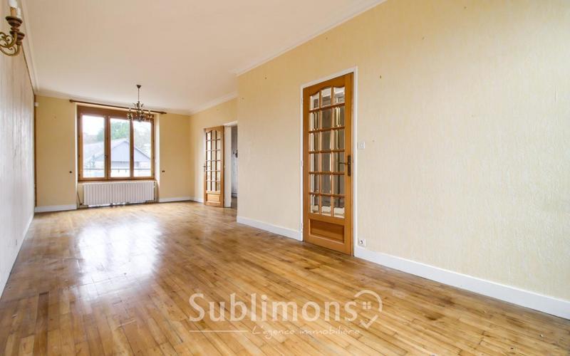 Maison - 120 m² - 6 pièces