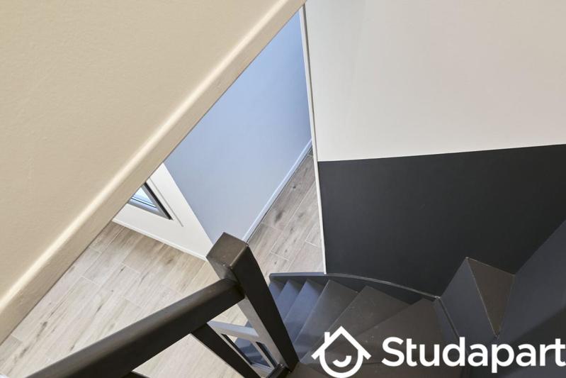 Chambre - 11 m² - 1 pièce