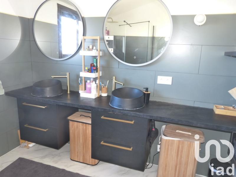 Maison - 150 m² - 7 pièces