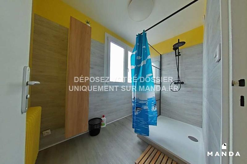 Chambre - 9 m² - 4 pièces