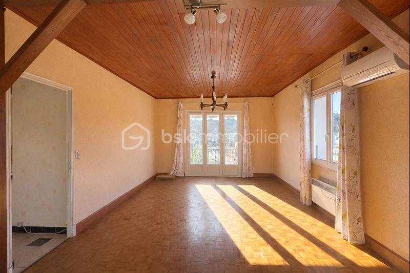 Maison traditionnelle - 175 m² - 7 pièces