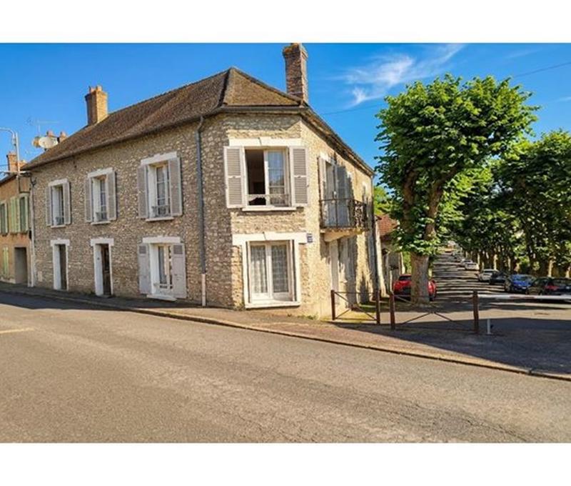 Immeuble - 215 m² - 4 pièces