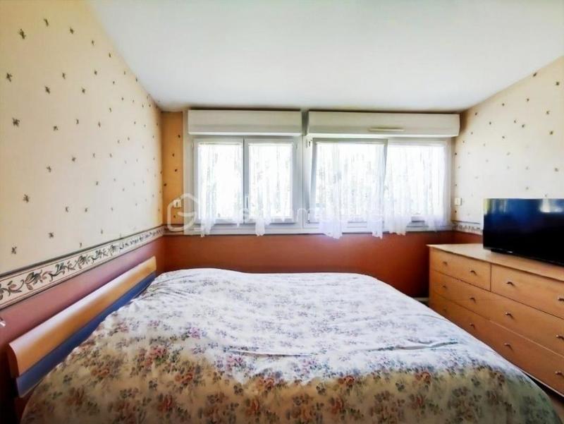 Maison - 98 m² - 5 pièces