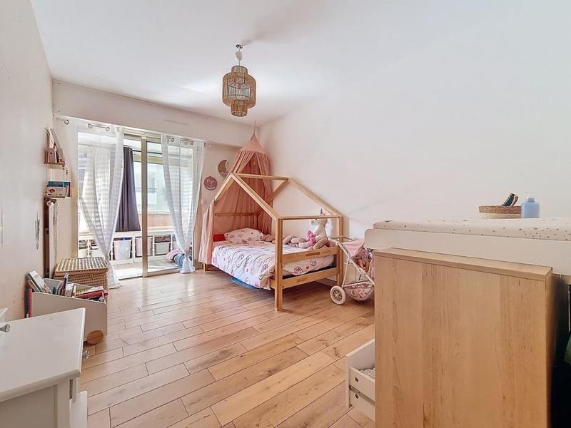 Appartement - 78 m² - 3 pièces