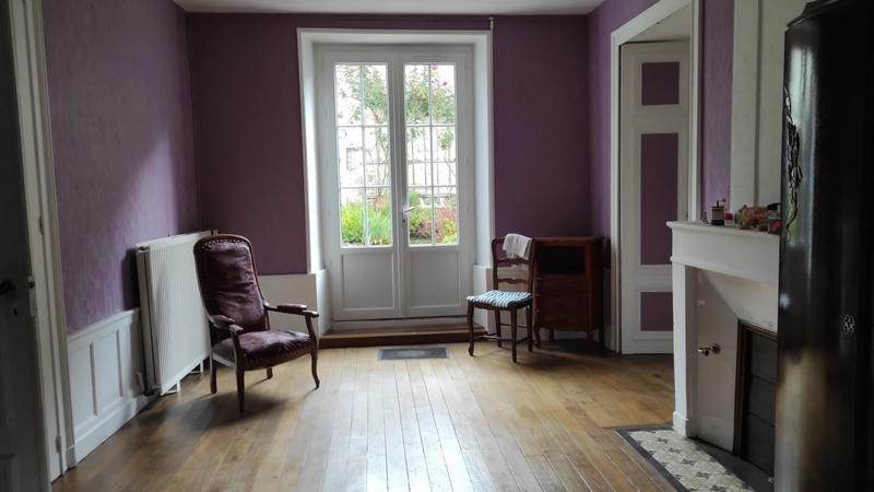 Maison - 242 m² - 8 pièces