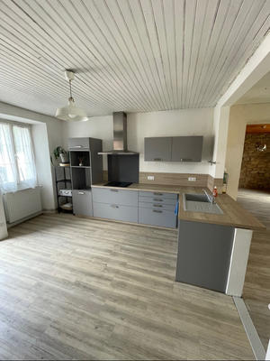 Maison - 157 m² - 6 pièces