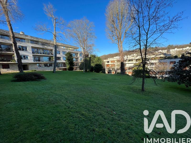 Studio - 12 m² - 1 pièce