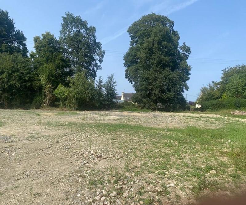 Terrain constructible - 1 490 m²
