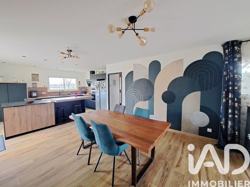 Maison - 103 m² - 4 pièces