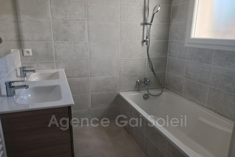 Villa - 110 m² - 4 pièces