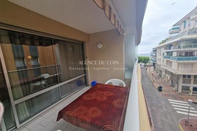 Studio - 32 m² - 1 pièce