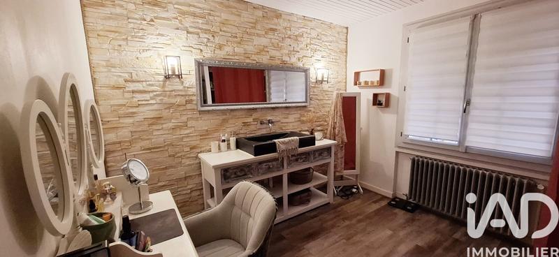 Maison - 209 m² - 6 pièces