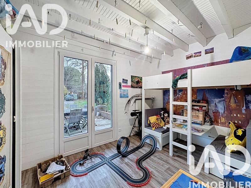 Maison - 90 m² - 5 pièces