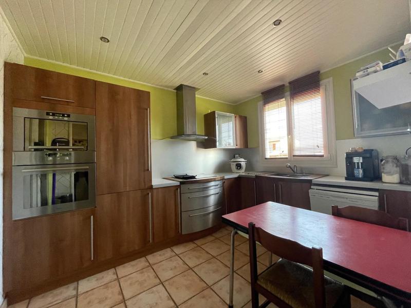 Maison - 111 m² - 5 pièces