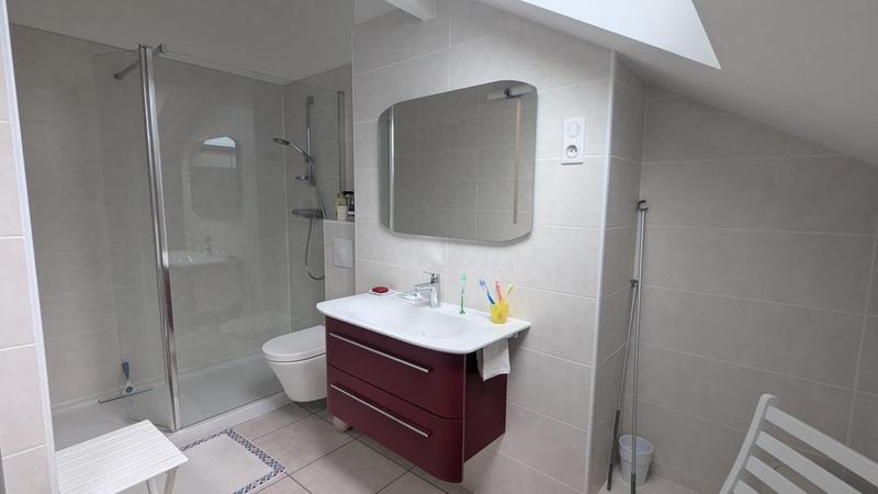 Maison - 205 m² - 7 pièces