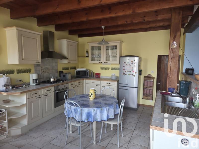 Maison - 179 m² - 6 pièces